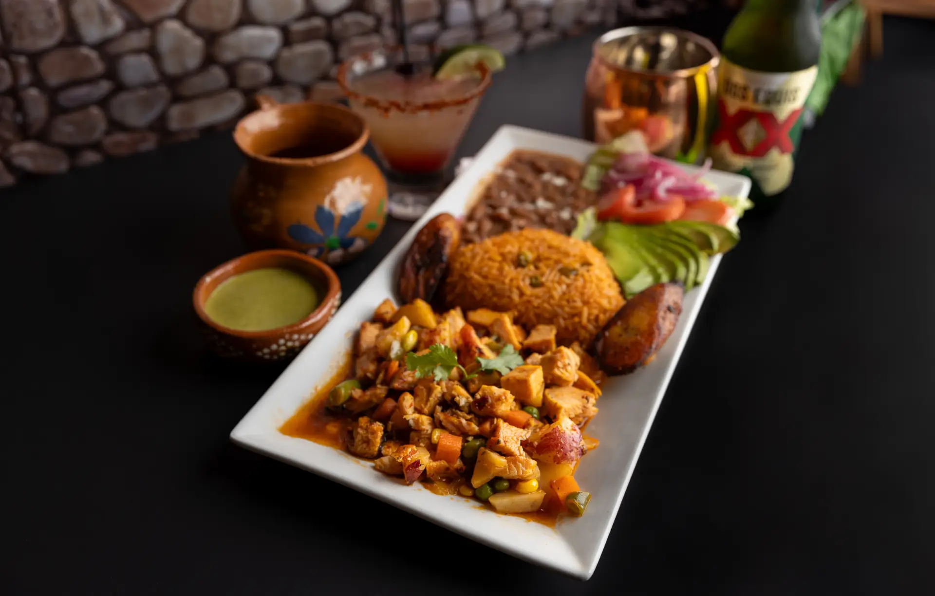 Abuelitas Plate